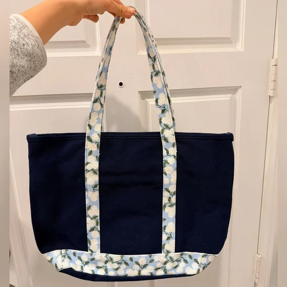 RIFLE PAPER CO. Canvas Carry All color HYDRANGEA - Picture 7 of 7